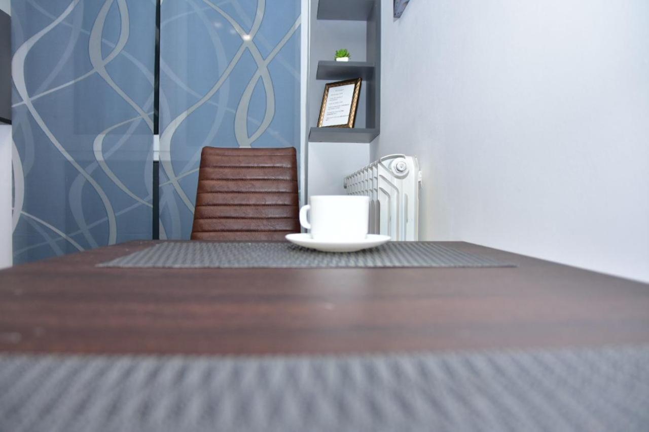 Apartament Dabe Hd Hunedoara Dış mekan fotoğraf